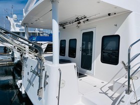 2009 Endeavour Catamaran Pilothouse