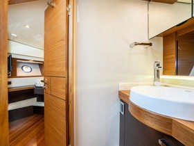 Kupiti 2019 Tiara Yachts 44 Coupe