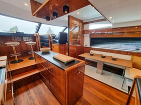 2009 Fairline Squadron 70