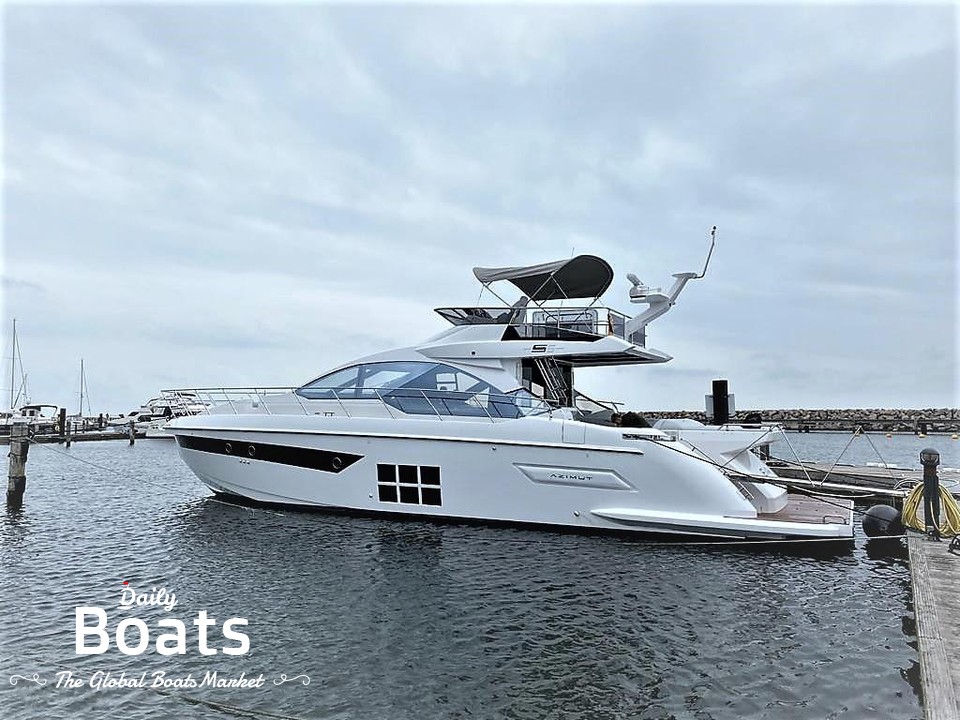 2021 Azimut S6