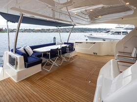 Koupit 2014 Ferretti Yachts Raised Pilot House