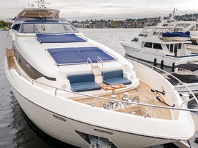 2014 Ferretti Yachts Raised Pilot House