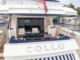 Koupit 2014 Ferretti Yachts Raised Pilot House