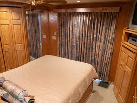 2006 Monticello 70 River Yacht for sale