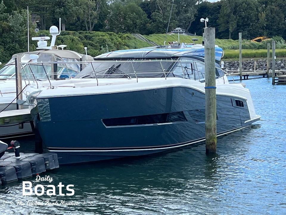 2018 Carver C43 Coupe на продажу Посмотреть цену фотографии и Купить