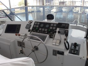 1993 Hatteras 67 Cockpit Motor Yacht на продаж