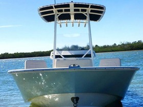 2023 Boston Whaler 210 Montauk