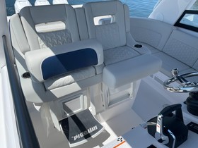 2022 Intrepid 438 Evolution