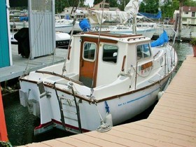 1982 Custom 21 Motor Sailer en venta