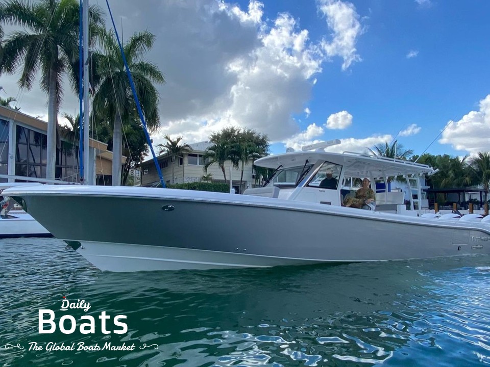 2017 Everglades 435 Center Console for sale. View price, photos and Buy