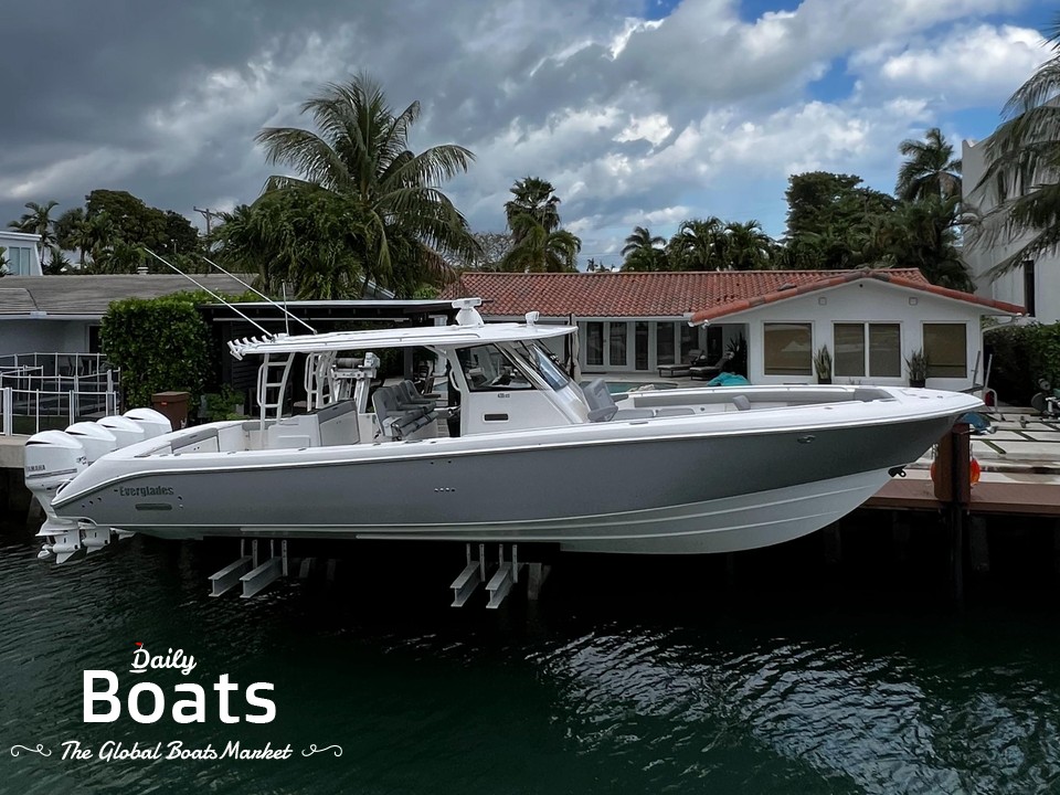 2017 Everglades 435 Center Console for sale. View price, photos and Buy