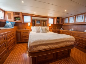 Koupit 2003 Grand Alaskan Motoryacht