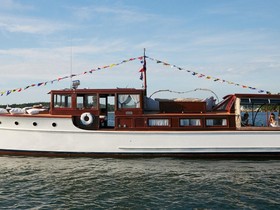 Custom Dawn Boat Corp / Commuter