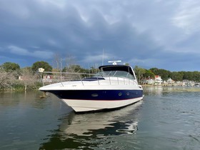 2004 Cruisers Yachts 440 Express for sale