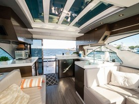 Купити 2016 Cruisers Yachts 60 Cantius