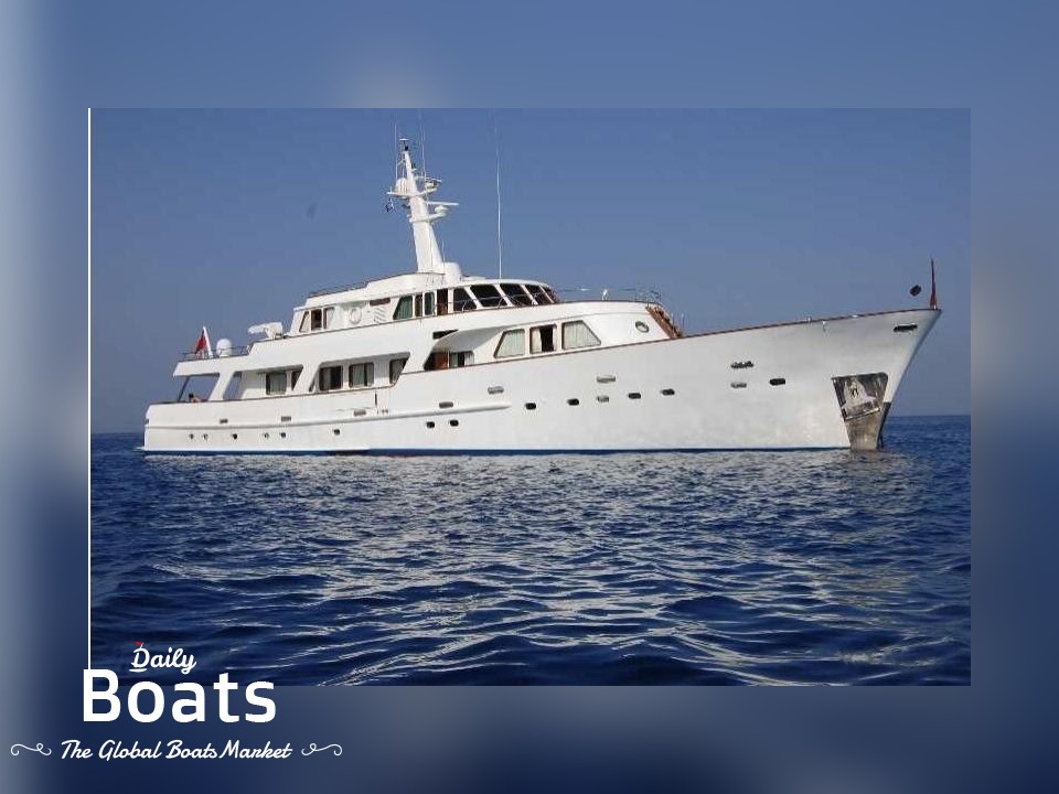 1964 Motor Yacht Hall. Russel And Co for sale. View price, photos and