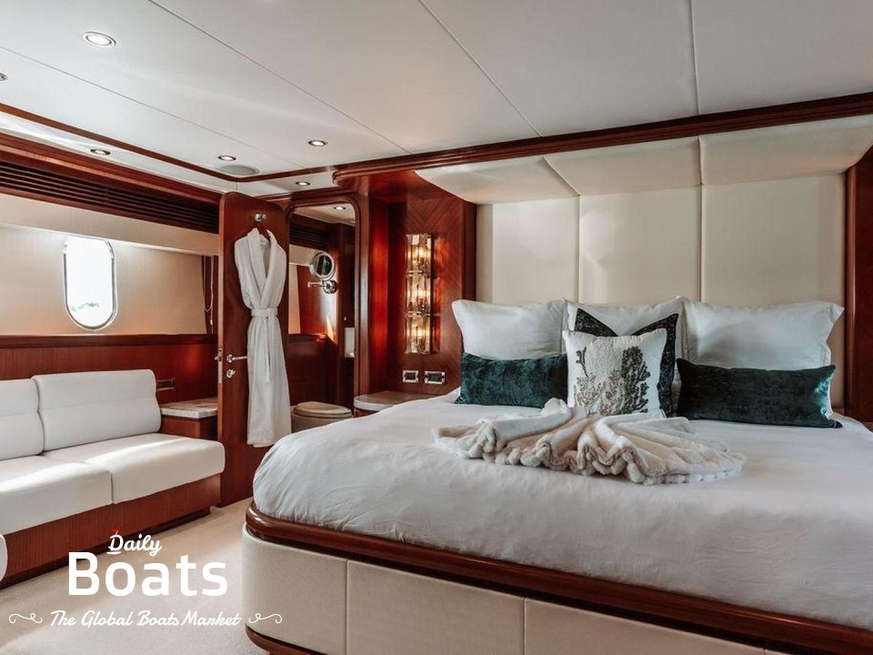 2006 Hargrave 108 Raised Pilothouse for sale. View price, photos and Buy 2006 Hargrave 108