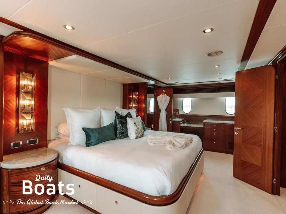 2006 Hargrave 108 Raised Pilothouse for sale. View price, photos and