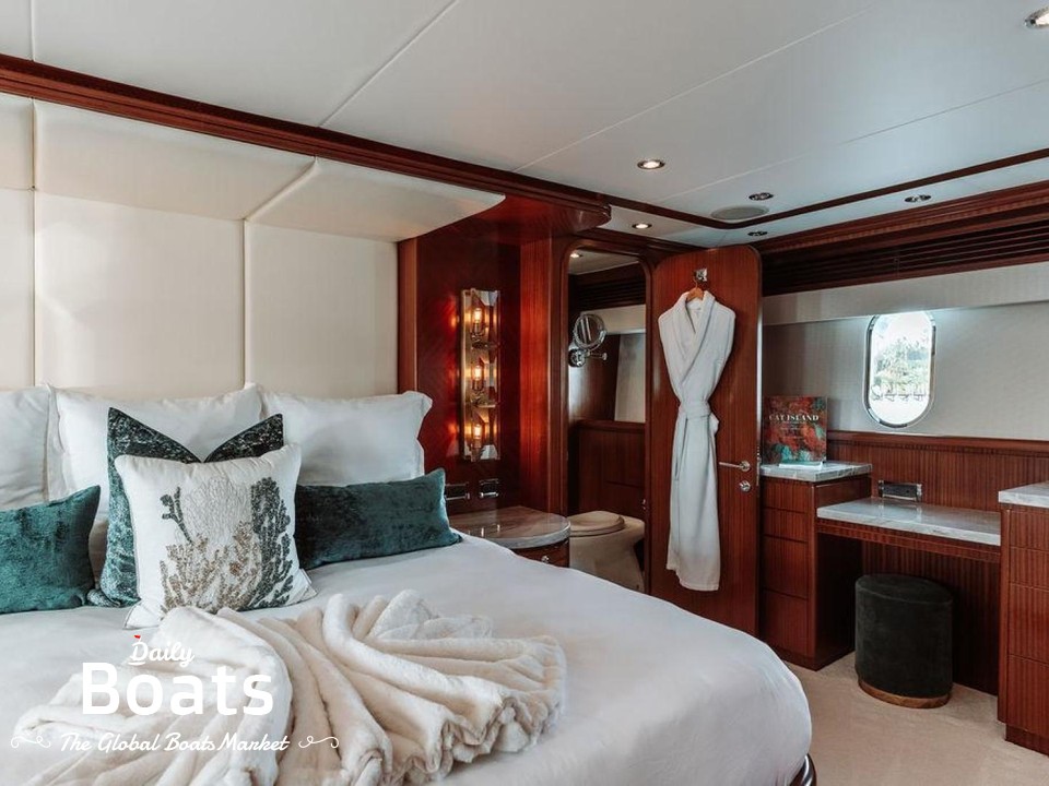 2006 Hargrave 108 Raised Pilothouse for sale. View price, photos and Buy 2006 Hargrave 108