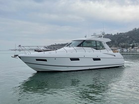 2014 Cruisers Yachts 48 Cantius myytävänä