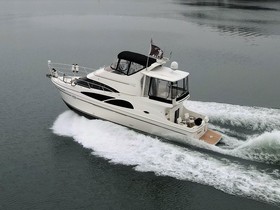 2005 Carver 41 Cockpit Motor Yacht на продажу