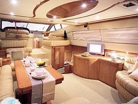 2005 Ferretti Yachts 590 kaufen