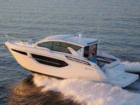 2023 Cruisers Yachts 42 Cantius myytävänä