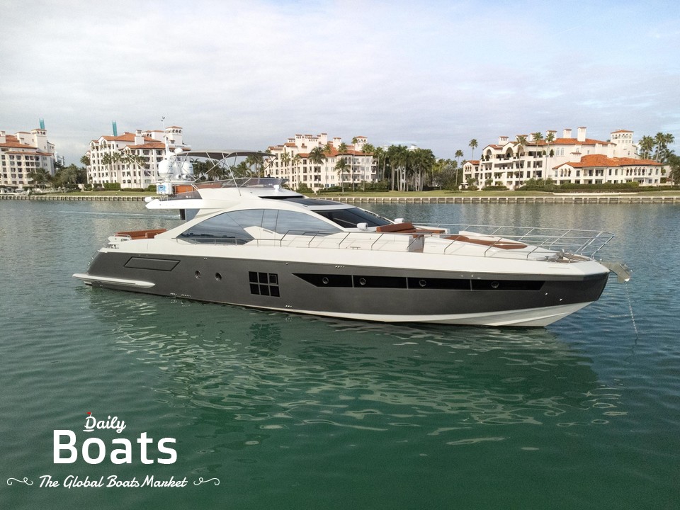 2015 Azimut 77S