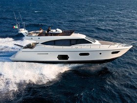 Ferretti Yachts 560