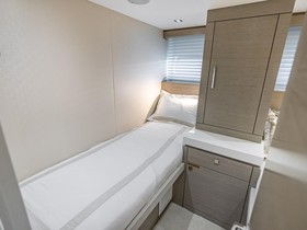 Buy 2017 Hatteras M75