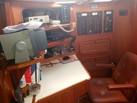 1983 Norseman 447 Center Cockpit