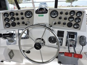 1999 Carver 404 Cockpit Motor Yacht for sale