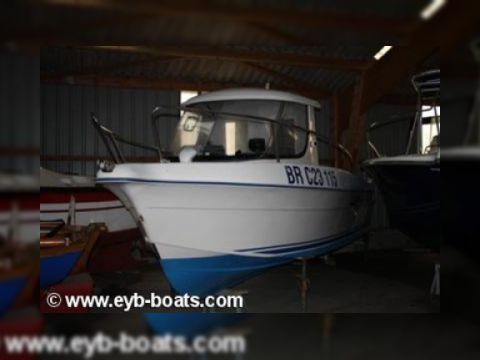 Quicksilver 620 Pilothouse