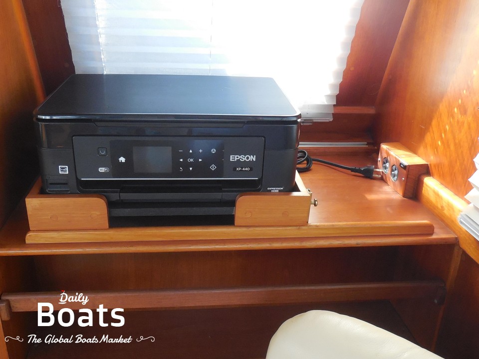 1989 Grand Banks 46 Classic for sale. View price, photos and Buy 1989 ...