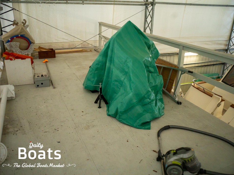 2005 Custom Maple Bay Boathouse for sale. View price, photos and Buy