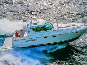 Tiara Yachts 4400 Sovran