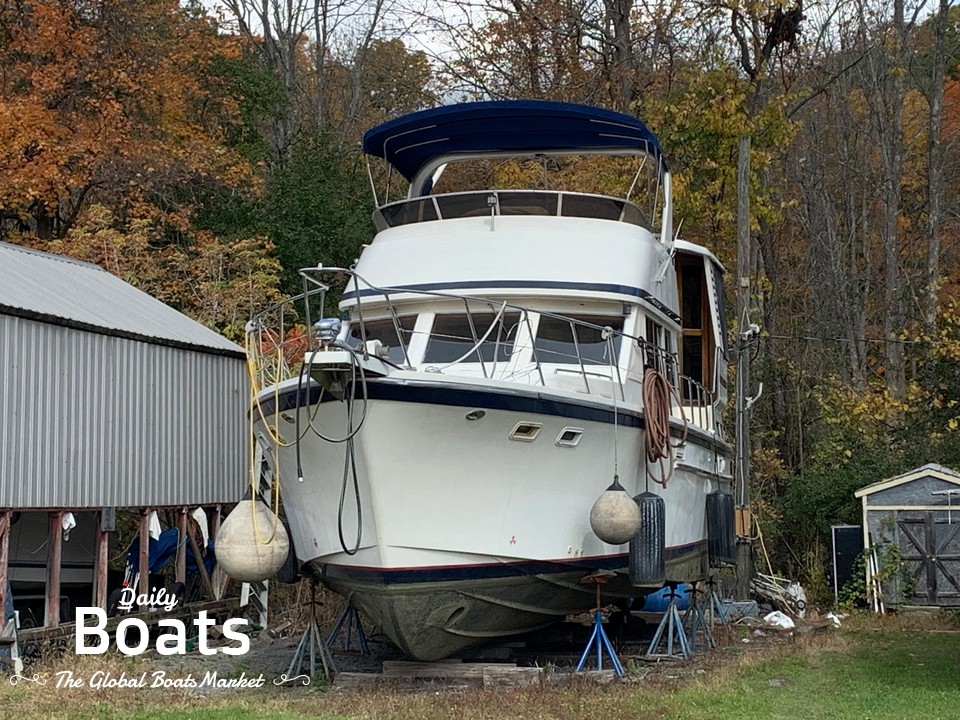 1989 Jefferson 42 Se Sundeck Motor Yacht for sale. View price, photos