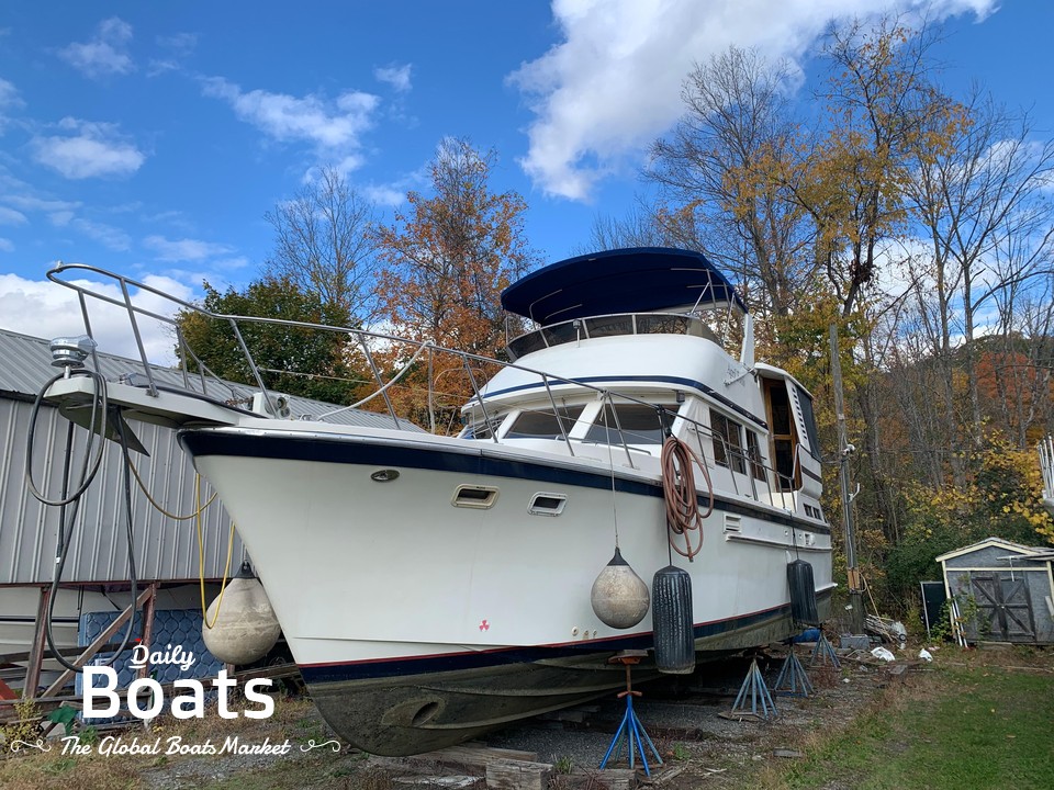 1989 Jefferson 42 Se Sundeck Motor Yacht for sale. View price, photos