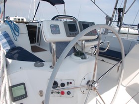 2009 Hunter 49