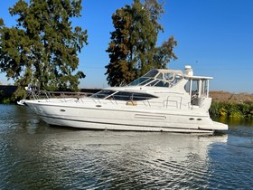 Cruisers Yachts 4450 Express Motoryacht