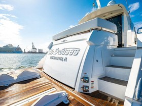 2017 Cruisers Yachts 60 Cantius