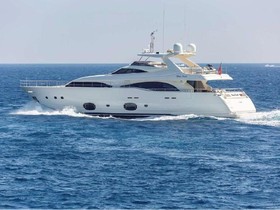 Osta 2007 Ferretti Yachts Customline 97