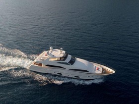 Osta 2007 Ferretti Yachts Customline 97