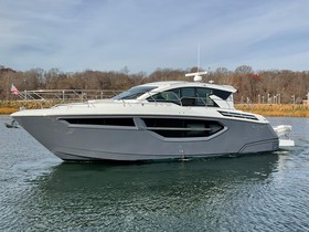2020 Cruisers Yachts 42 Cantius na prodej