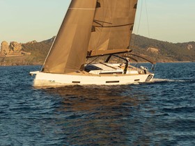 2023 Dufour 61