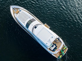 2021 Sunseeker 95 Yacht