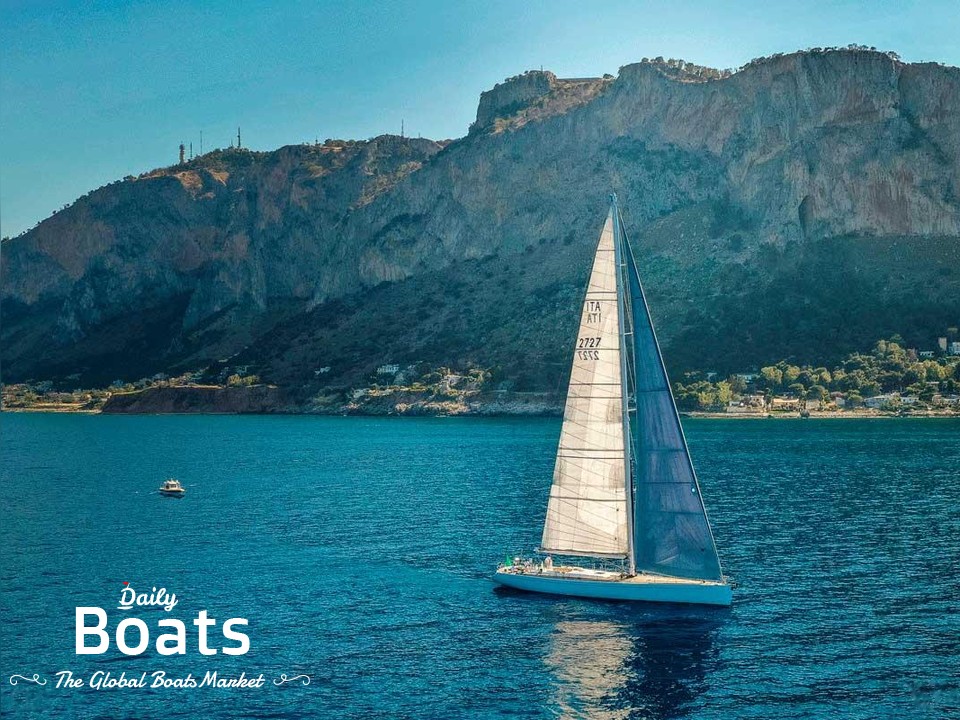 2002 Mondomarine Sloop