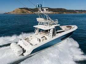 2017 Boston Whaler 420 Outrage