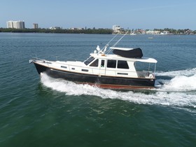 Legacy Yachts 42 Sedan