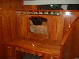 2001 Navigator Pilothouse